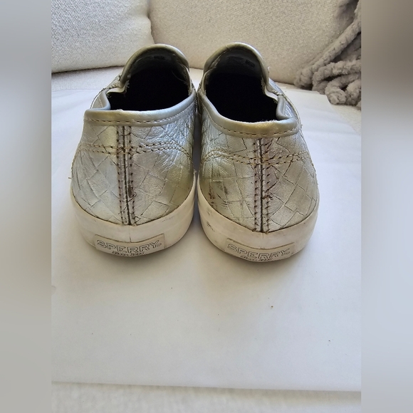 Sperry  Top-Sider Seaside Embossed Slip On‎ Shoes, Platinum, Size 7.5 - Picture 3 of 8